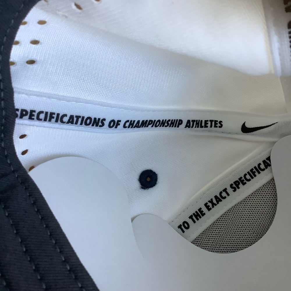 Nike Miami Hurricanes NWOT White and Black Cap - Picture 4 of 5